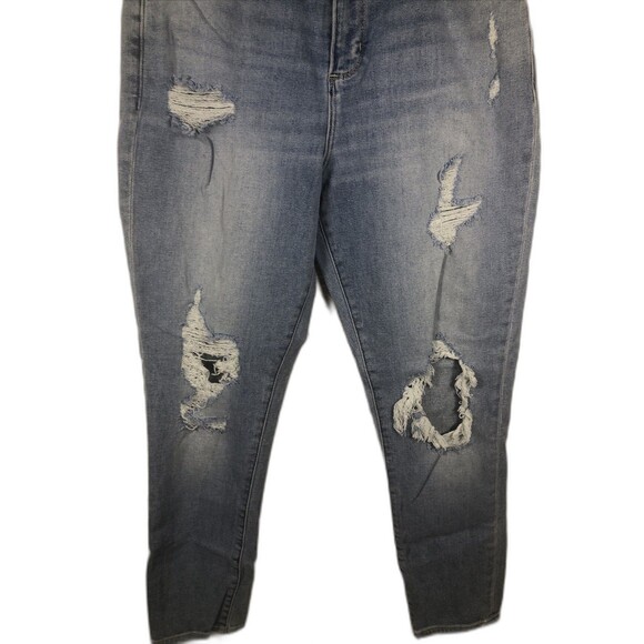 Abercrombie & Fitch High Rise Mom Jean Distressed Blue Women’s Size 30/10s - Picture 2 of 10
